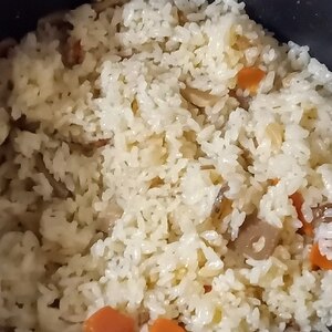 五目ご飯！うちでは人参ご飯って呼んでます♪